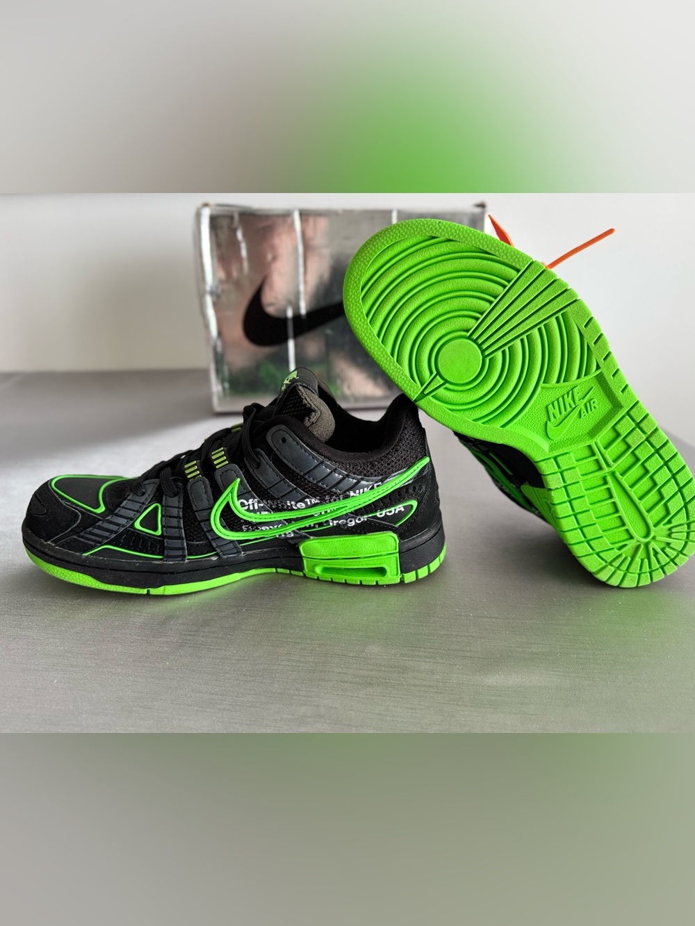 Nike x Off-White Air Rubber Dunk ‘Green Strike’ Sz 7